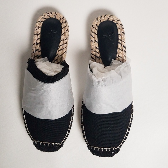 Joie Black Cain Style Shoes - Picture 4 of 8